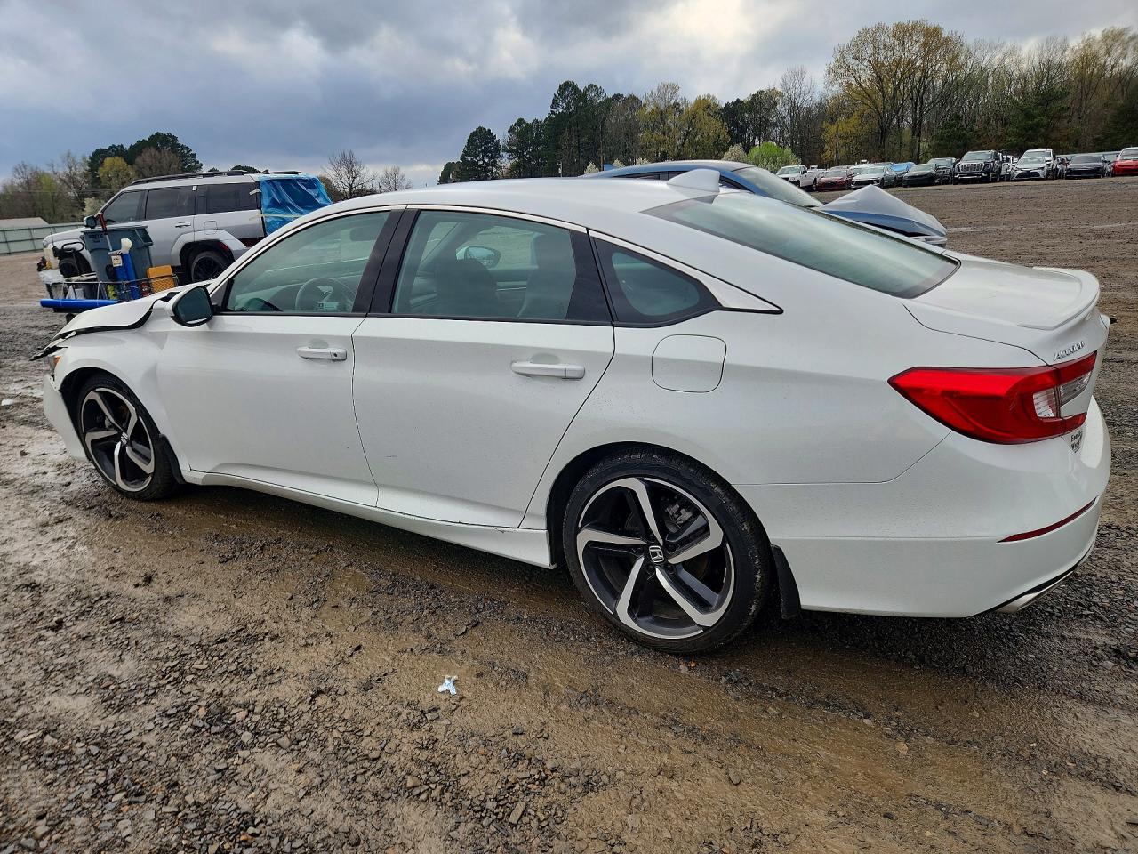 2020 Honda Accord VIN 1HGCV1F36LA151009 photo 2