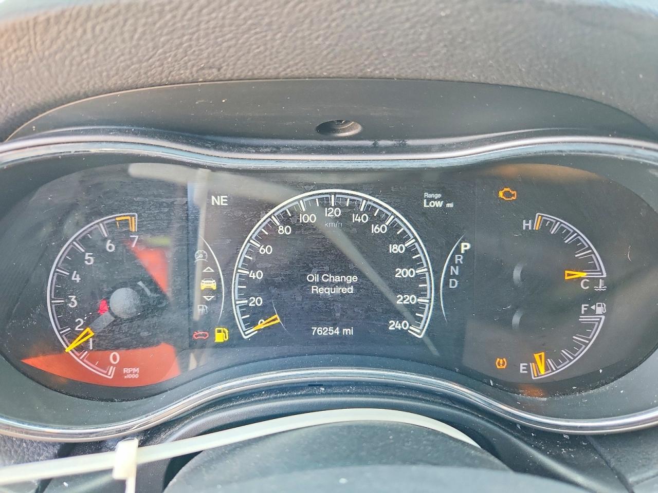 2018 Jeep Cherokee VIN 1C4RJFAGXJC436535 photo 9