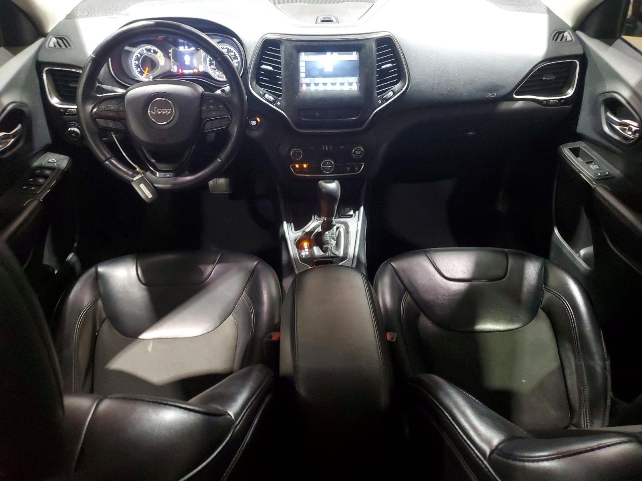 2019 Jeep Grand cher VIN 1C4PJLLX6KD344191 photo 8