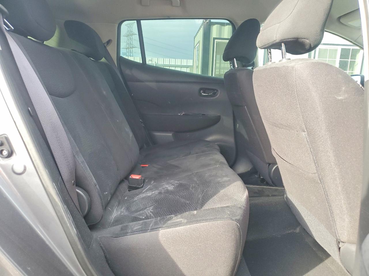 2015 NISS Leaf VIN 1N4AZ0CP8FC317931 photo 10