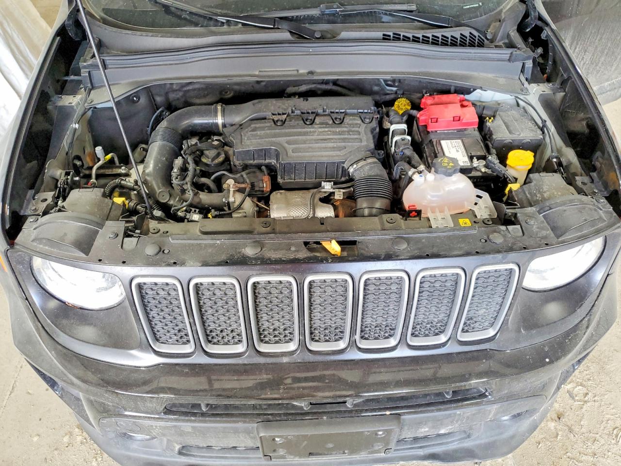 2023 Jeep Renegade VIN ZACNJDB11PPP29626 photo 12