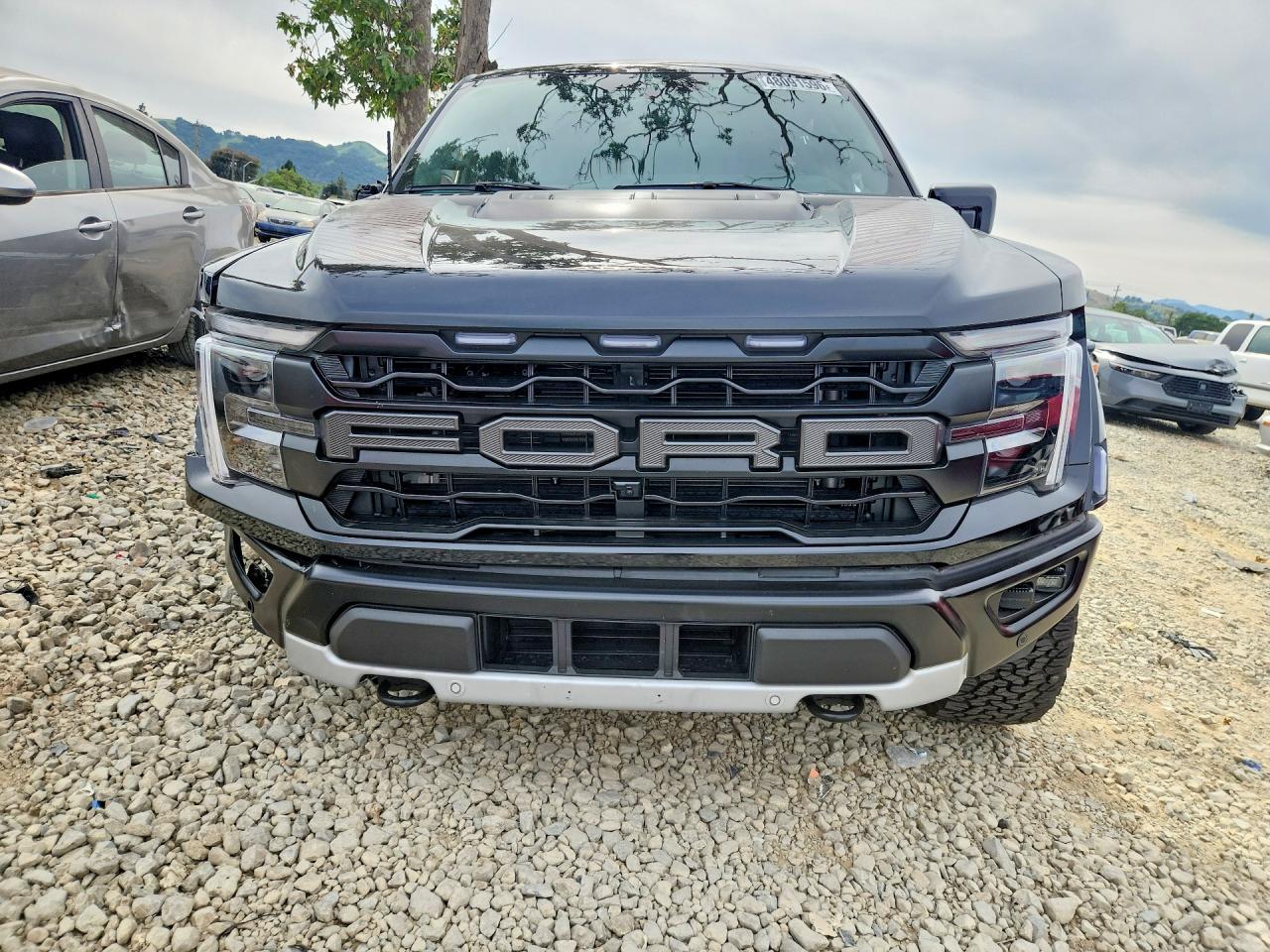 2025 Ford F150 VIN 1FTFW1RG5SFB39457 photo 5