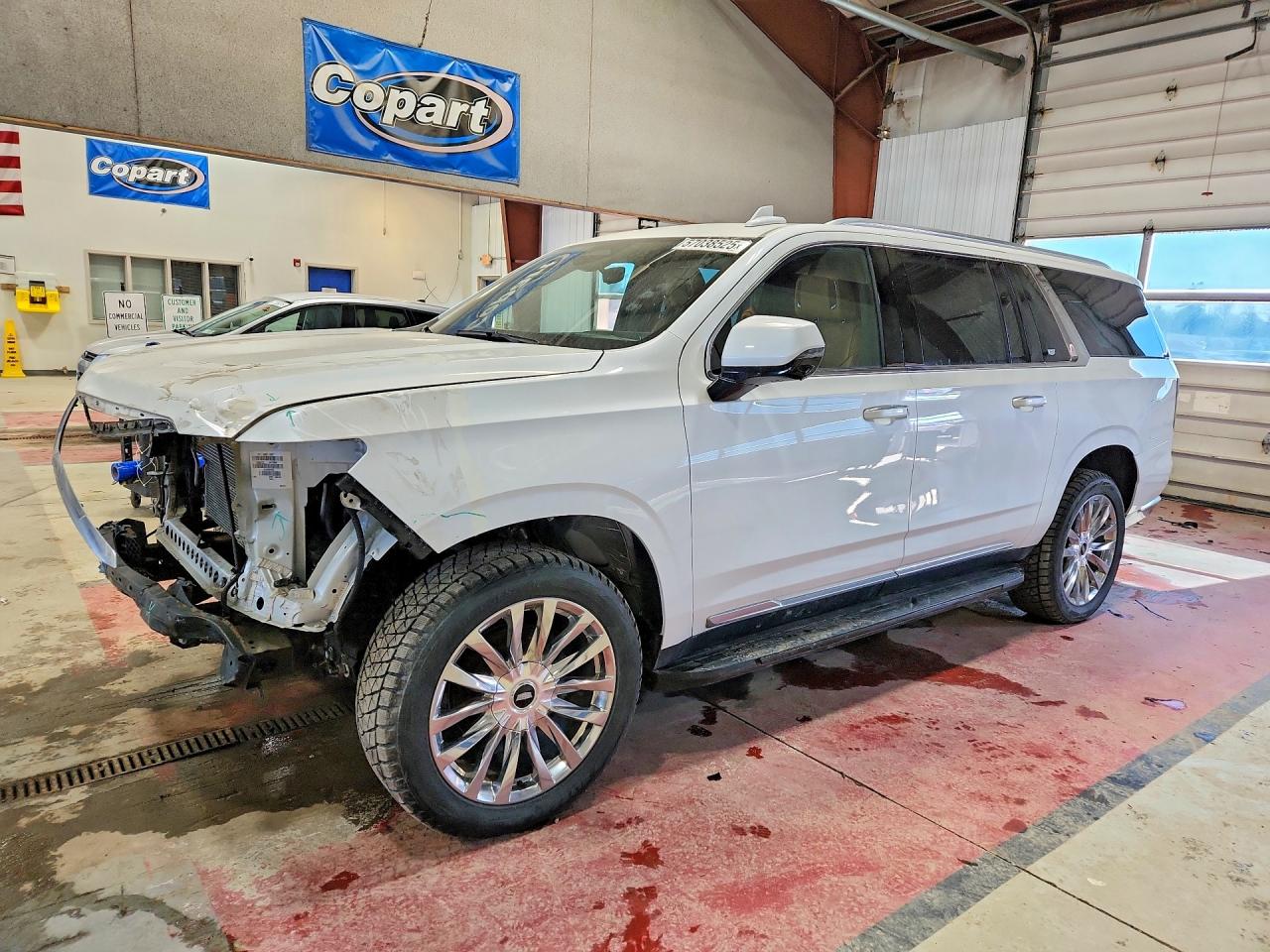 2022 Cadillac Escalade VIN 1GYS4KKL9NR360655 photo 1