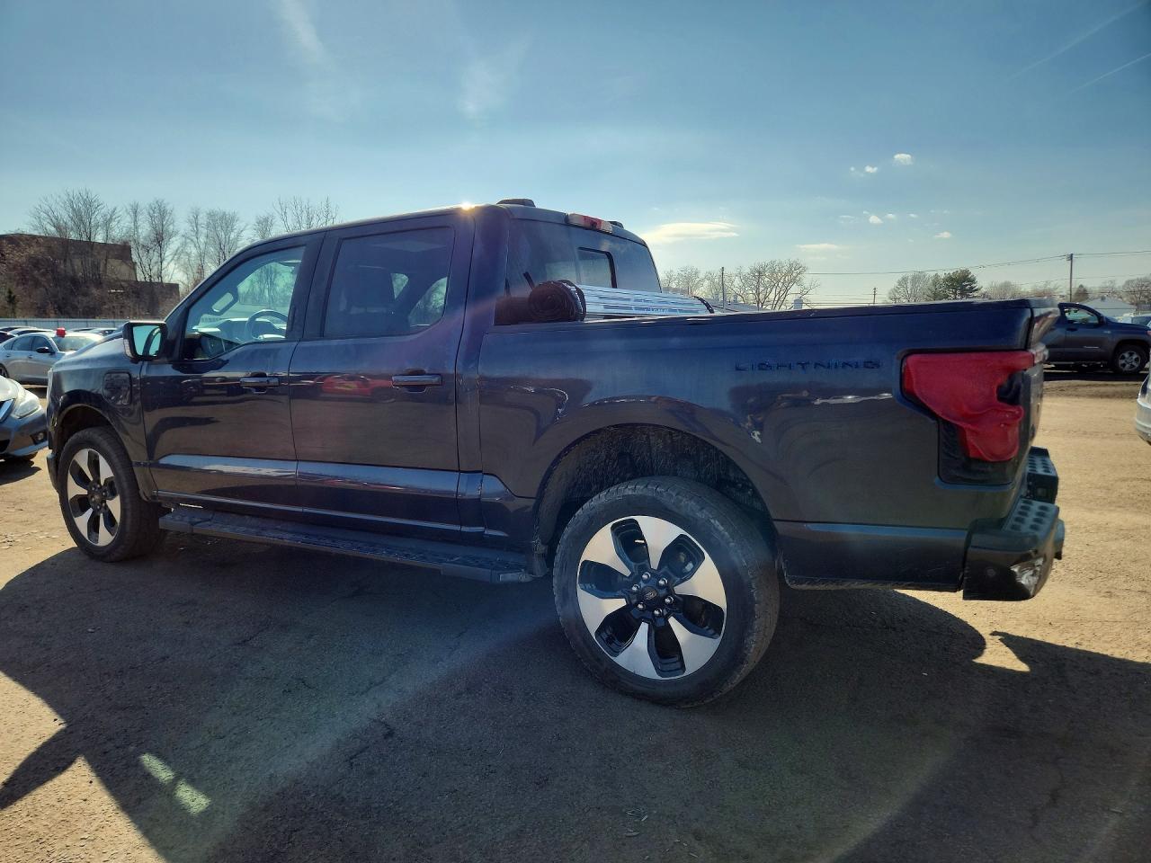 2022 Ford F150 VIN 1FT6W1EV7NWG03499 photo 2