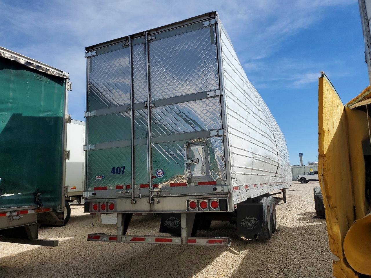 2021 UTILITY All models VIN 1UYVS2536M2377619 photo 4