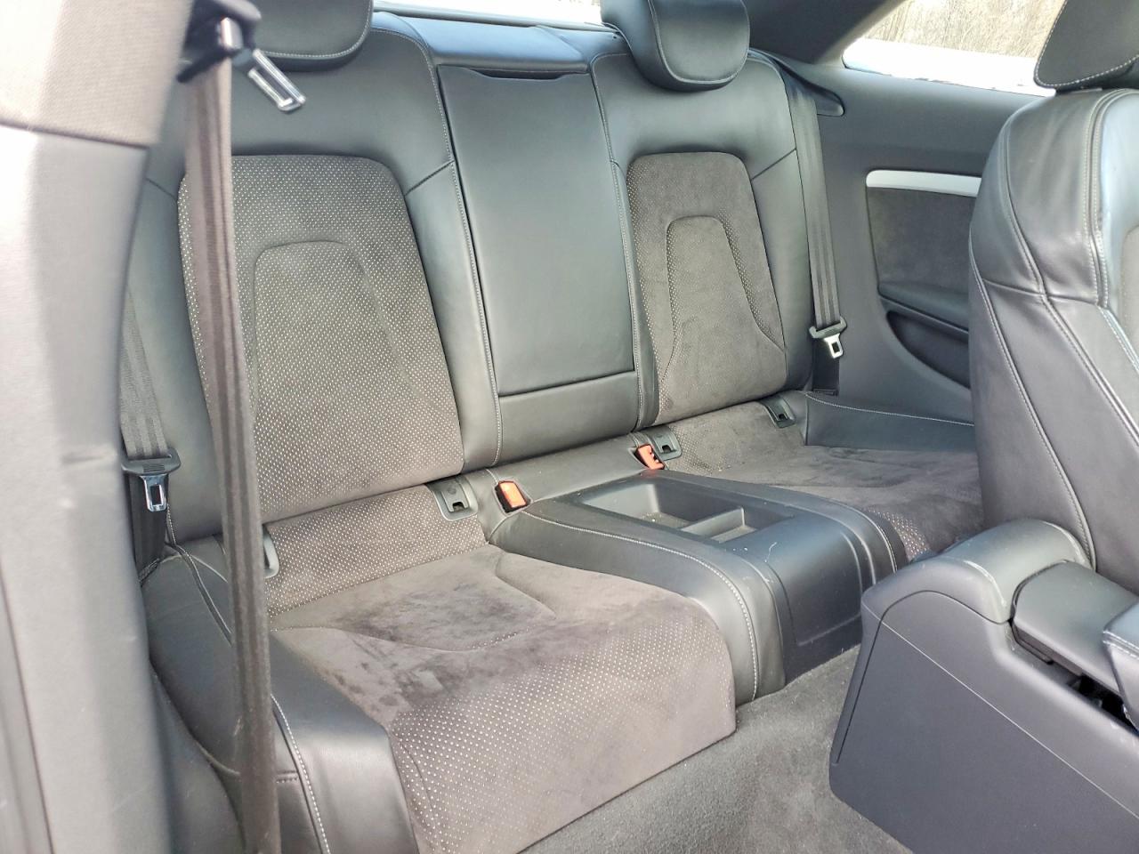 2013 Audi A5 VIN WAUWFAFRXDA003831 photo 10