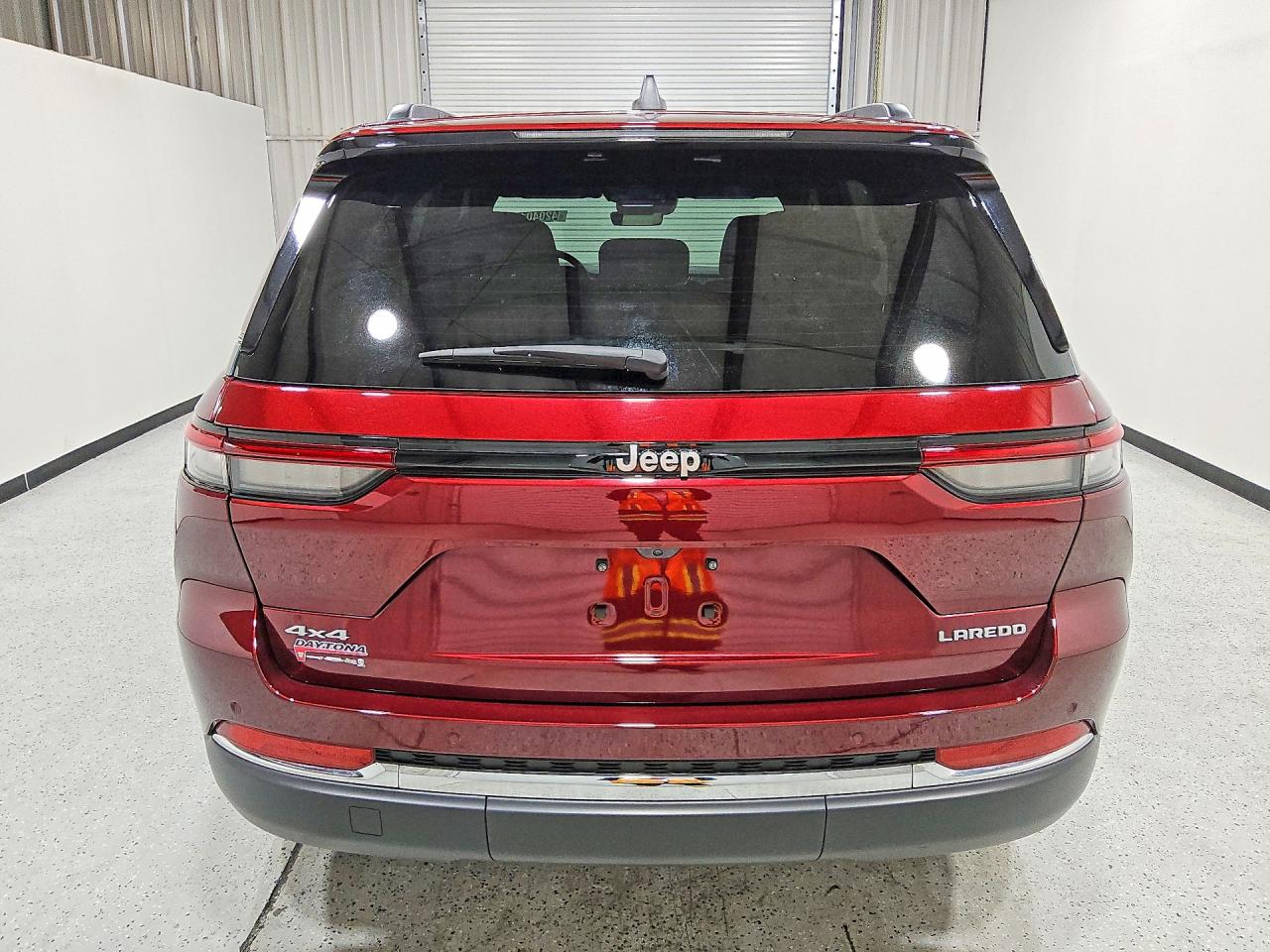 2025 Jeep Grand cher VIN 1C4RJHAG5SC298206 photo 6