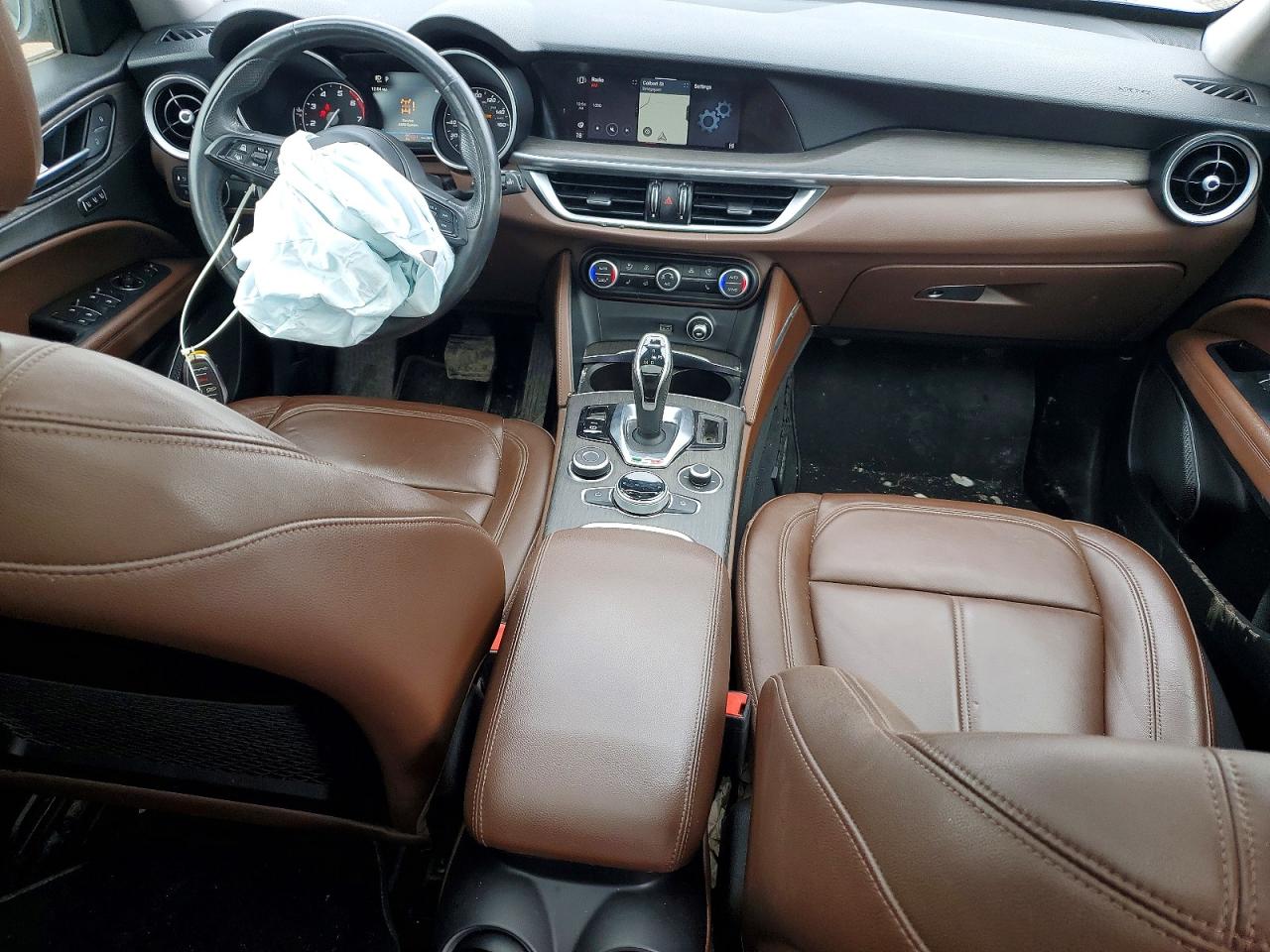 2021 Alfa Stelvio VIN ZASPAKBN0M7D09519 photo 8