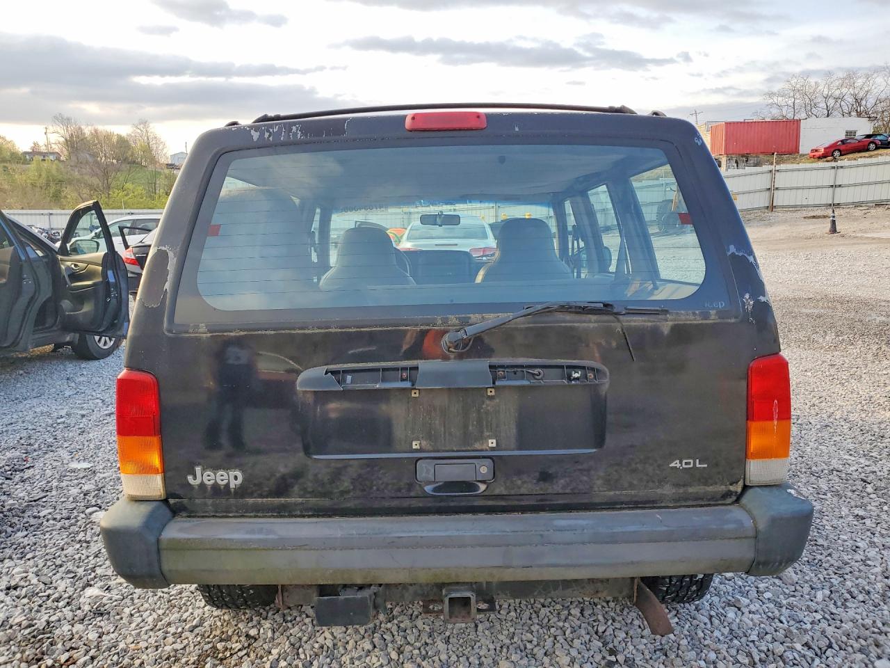 1998 JEEP Cherokee VIN 1J4FT28S2WL163768 photo 6