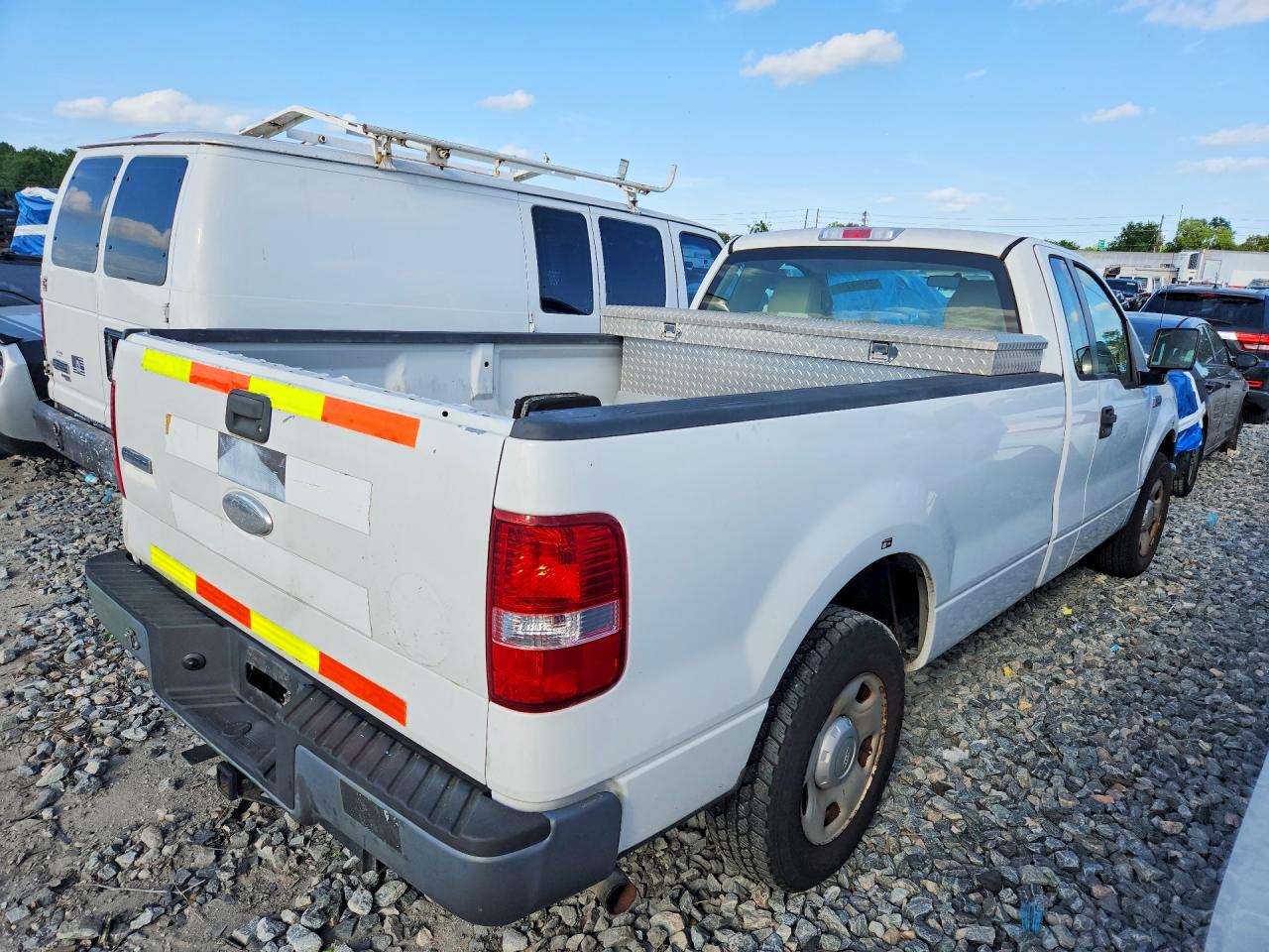 2008 Ford F150 VIN 1FTRF12218KC11105 photo 3