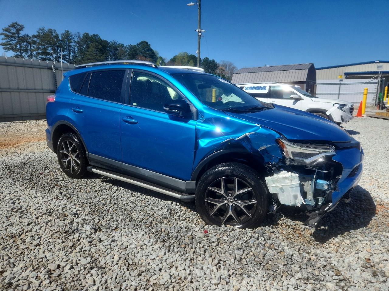 2017 Toyota Rav4 VIN JTMNFREV9HJ707018 photo 4
