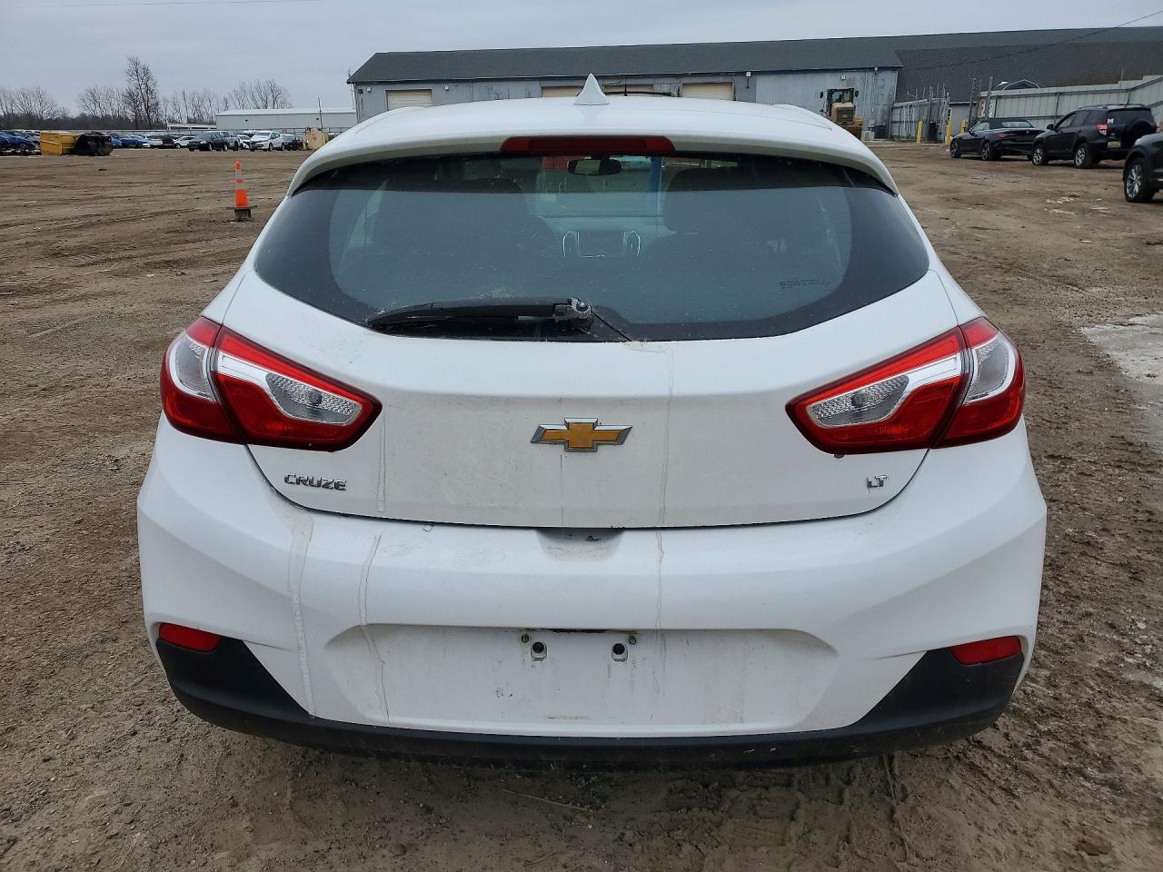 2019 Chevrolet Cruze VIN 3G1BE6SM4KS566440 photo 6