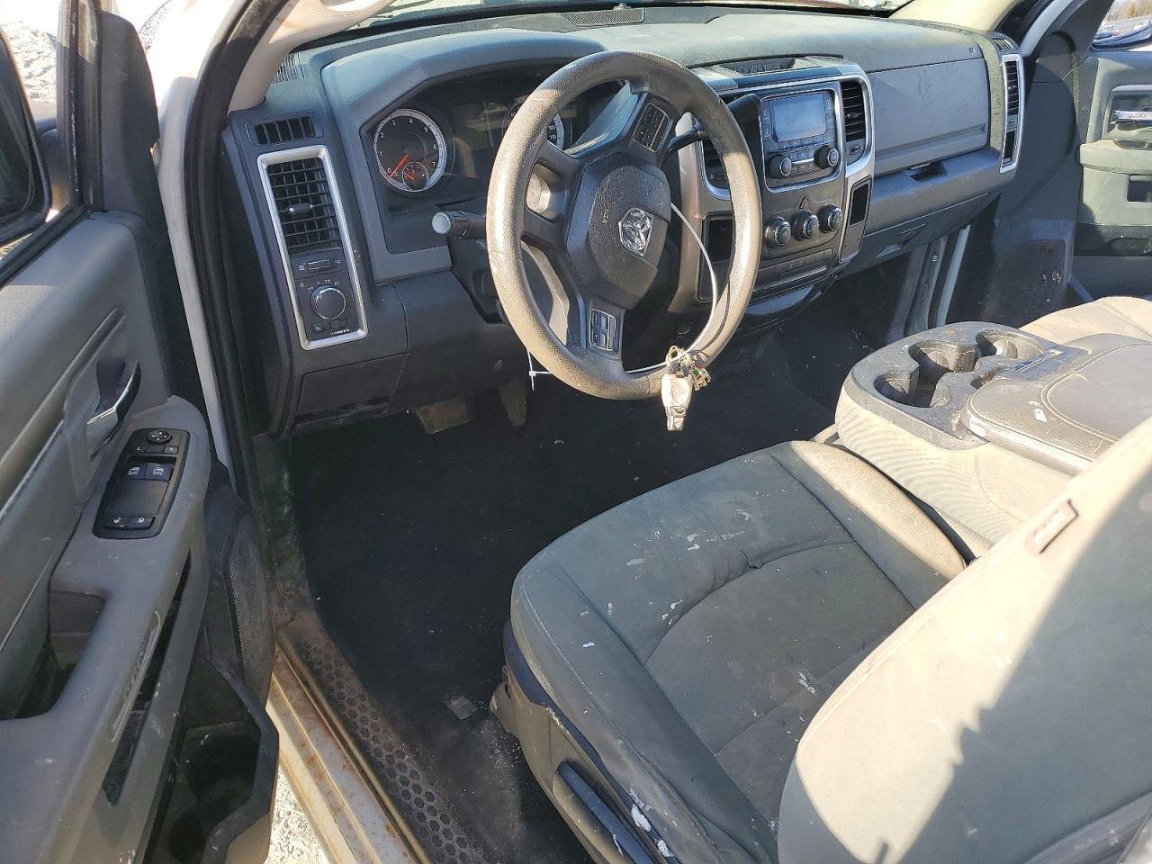 2013 Ram 1500 VIN 3C6JR6EP6DG524328 photo 8