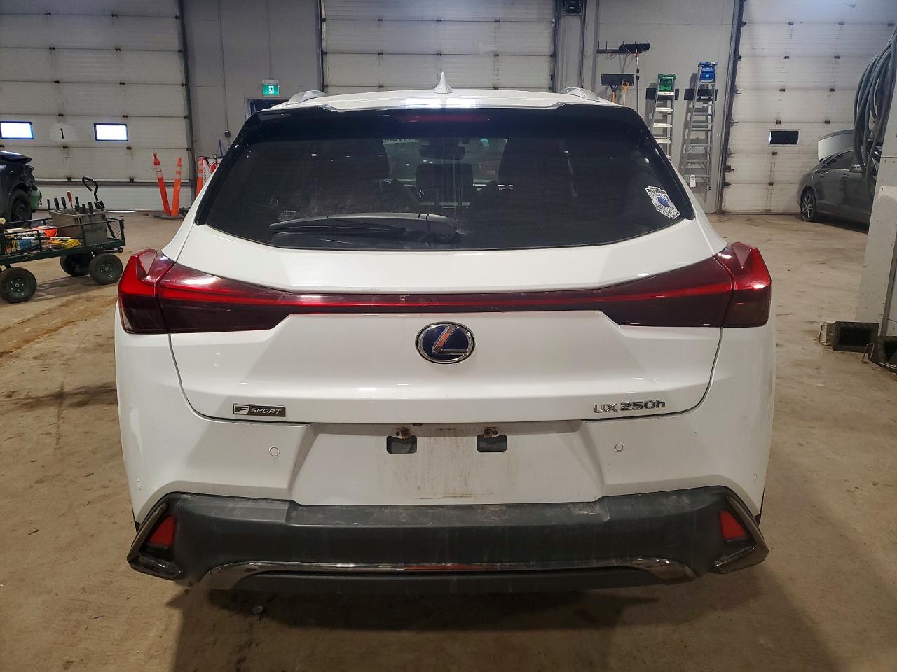 2020 Ux 250h VIN JTHR9JBH4L2024542 photo 6