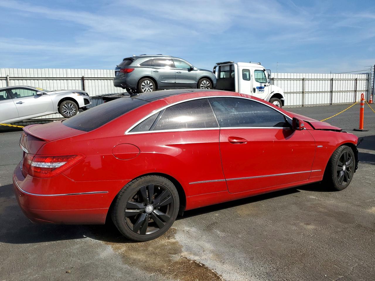 2012 E-class VIN WDDKJ5KB8CF154626 photo 3