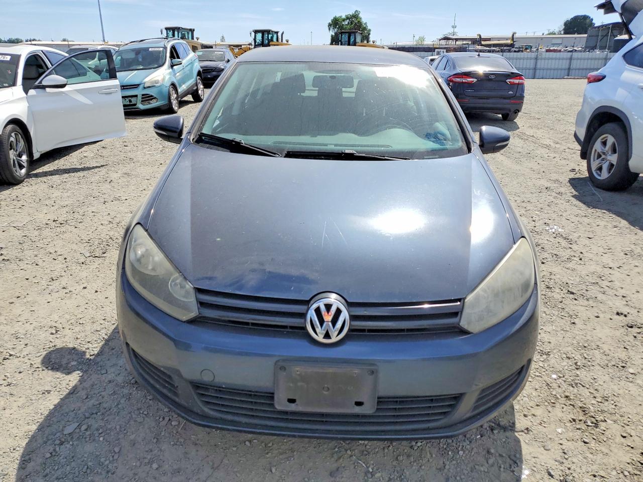 2013 Volkswagen Golf VIN WVWDB7AJ2DW097085 photo 5