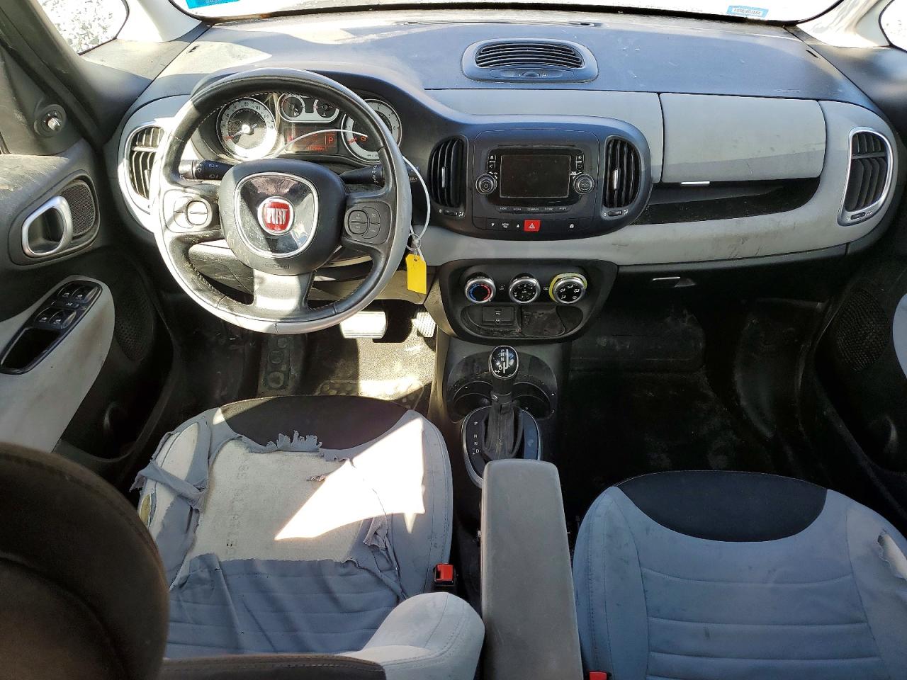 2014 Fiat 500 VIN ZFBCFABH9EZ028437 photo 8