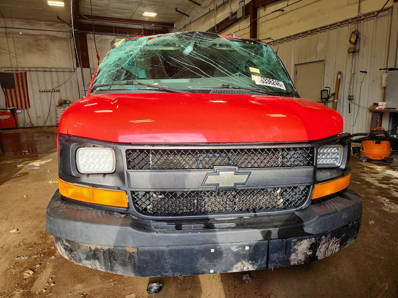2017 Chevrolet Express VIN 1GAWGEFG1H1292585 photo 5