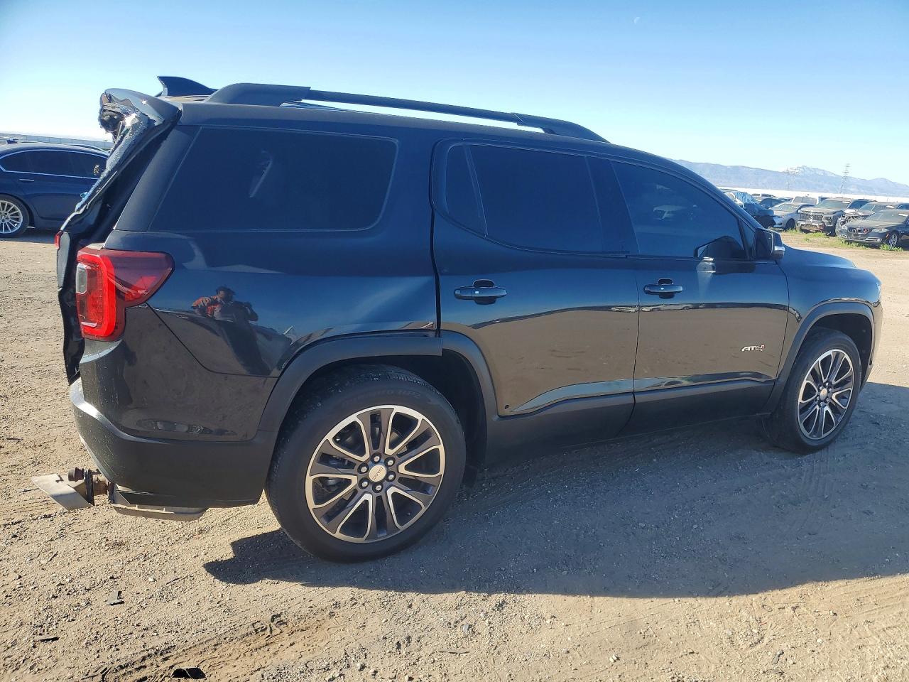 2020 GMC Acadia VIN 1GKKNLLS4LZ131848 photo 3