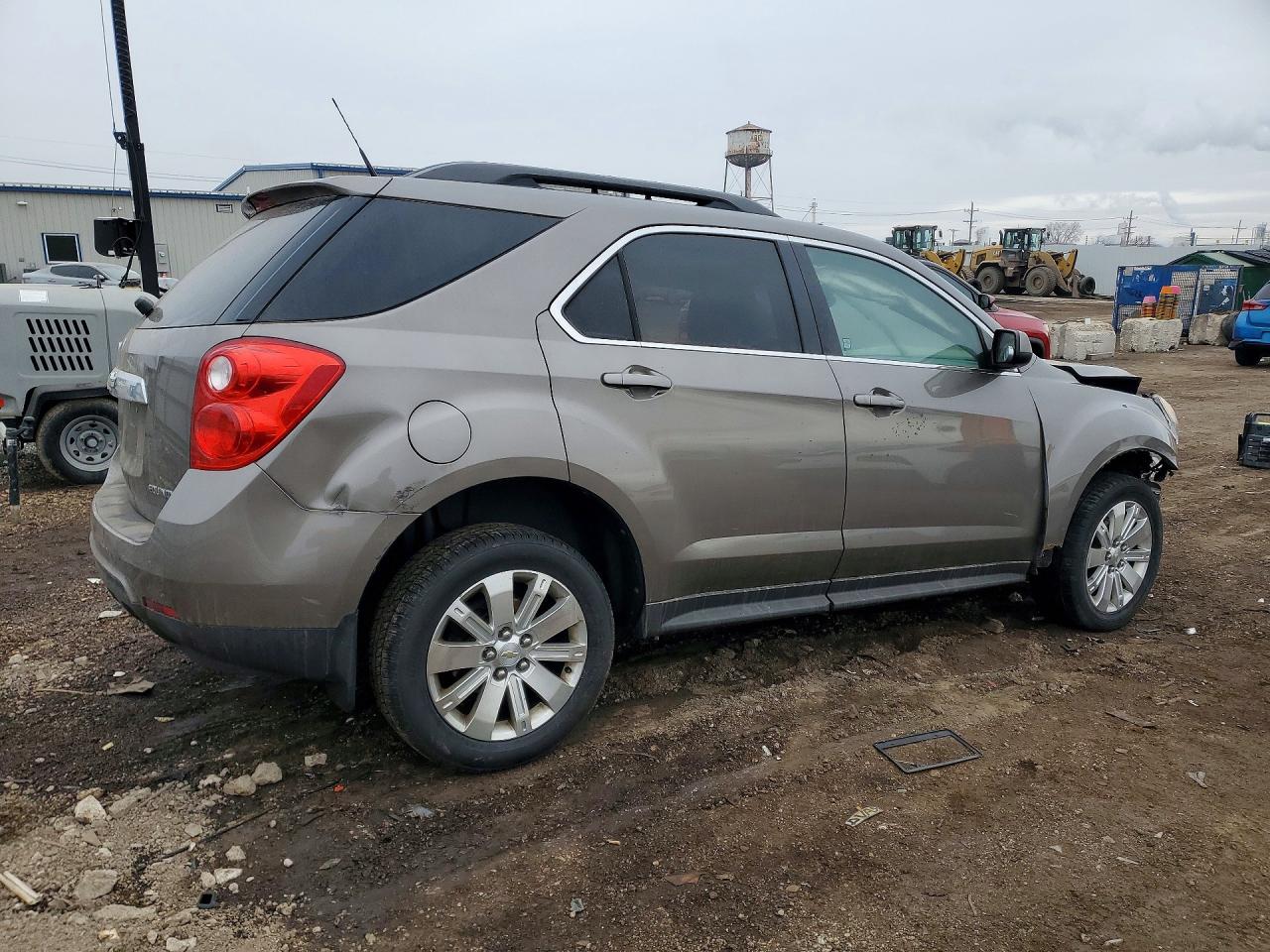 2010 CHEV Equinox VIN 2CNALPEW1A6398311 photo 3