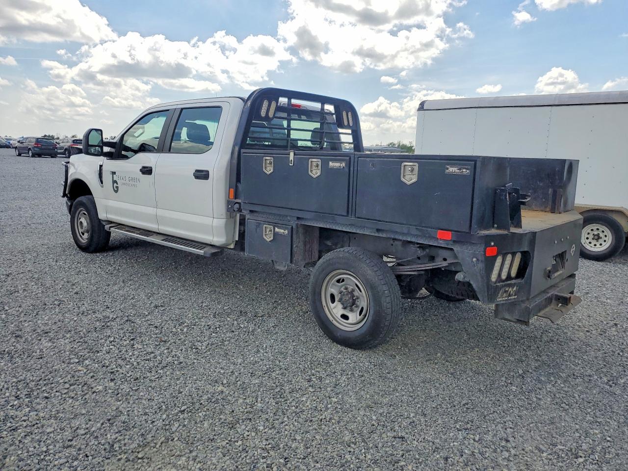 2019 Ford F250 VIN 1FD7W2B6XKEG48750 photo 2
