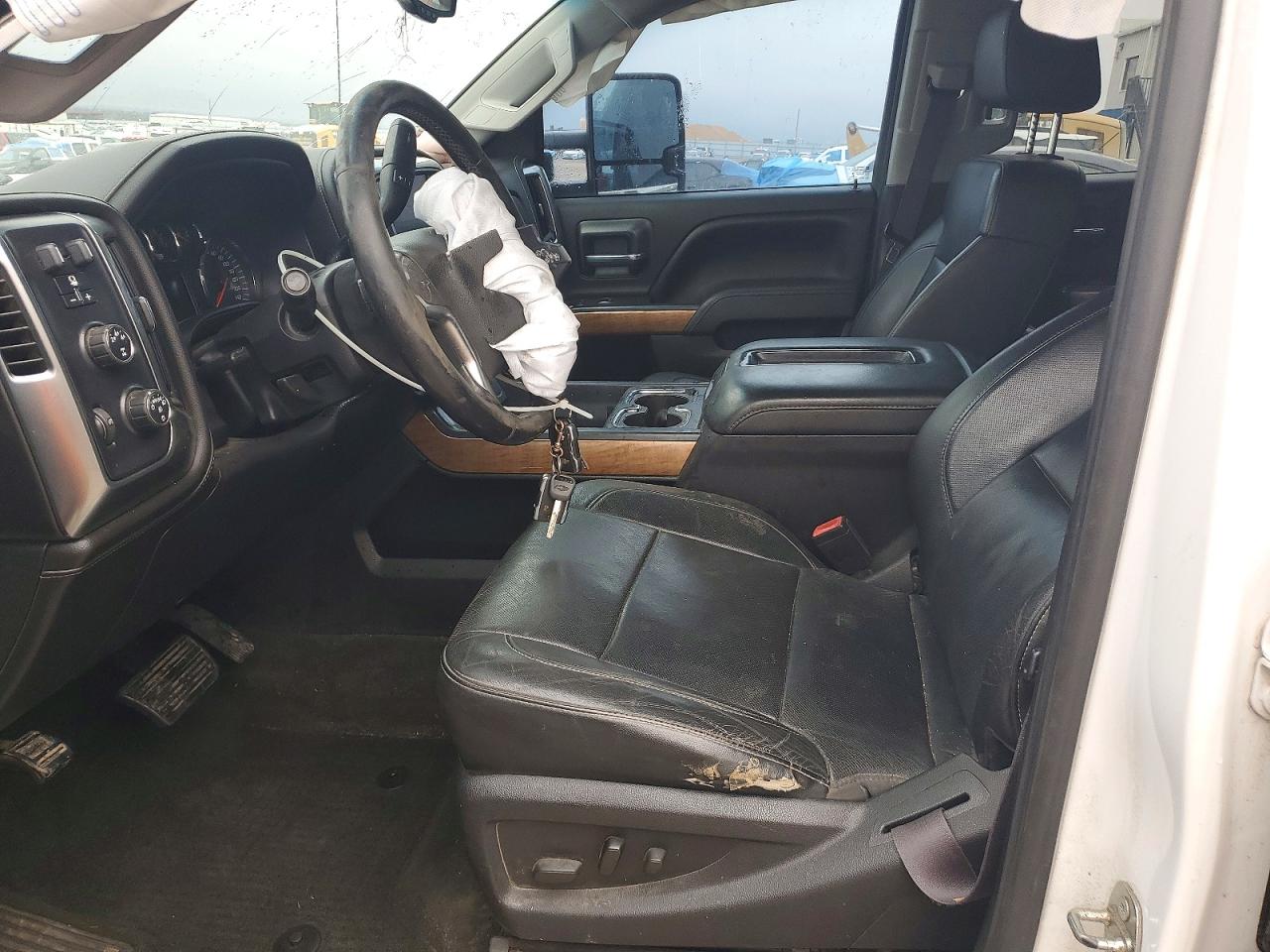 2015 Chevrolet All models VIN 1GC1KWE80FF504456 photo 7