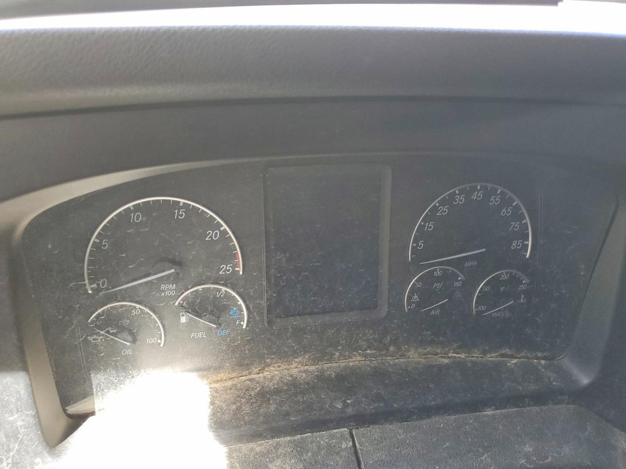 2023 FREIGHTLINER All other VIN 1FUJHHDR9PLNK0817 photo 8