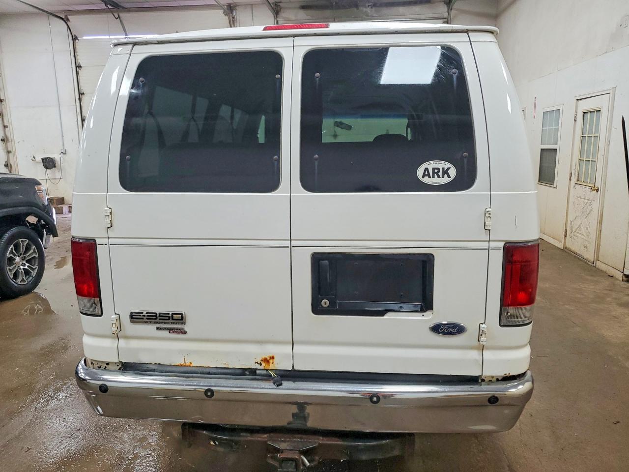 2008 Ford Econoline VIN 1FDNE31L98DA30180 photo 6