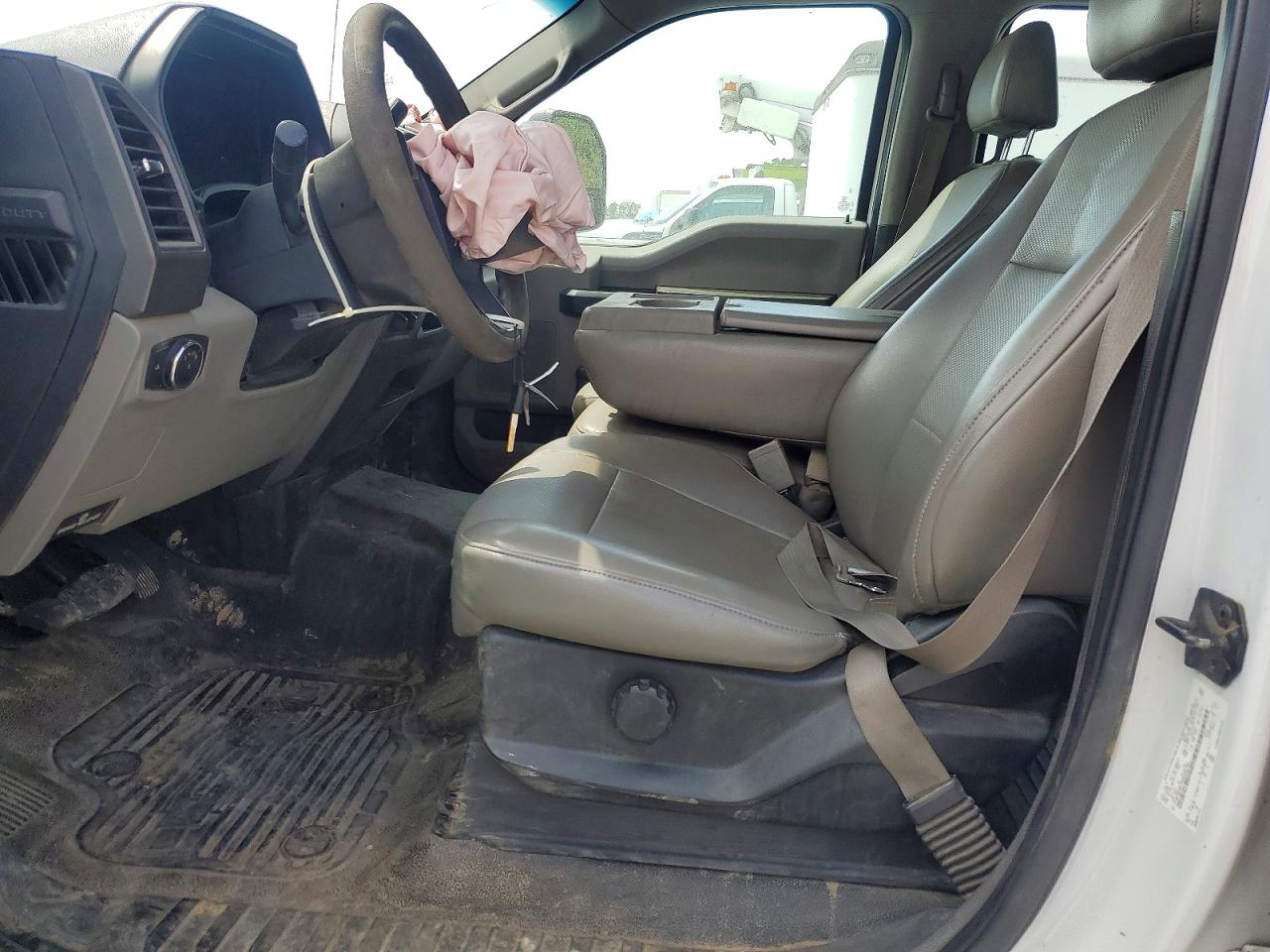 2019 Ford F250 VIN 1FD7W2B6XKEG48750 photo 7