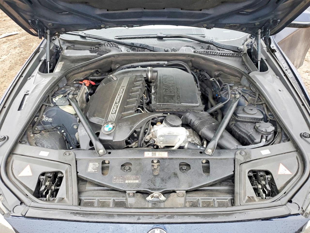 2014 BMW 5 series VIN WBA5B3C5XED530580 photo 11