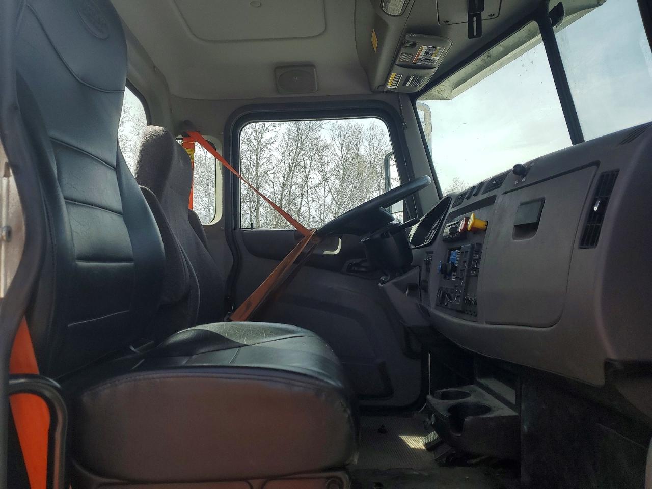 2017 PETERBILT All other VIN 1XP3AJ8X0HD430387 photo 6