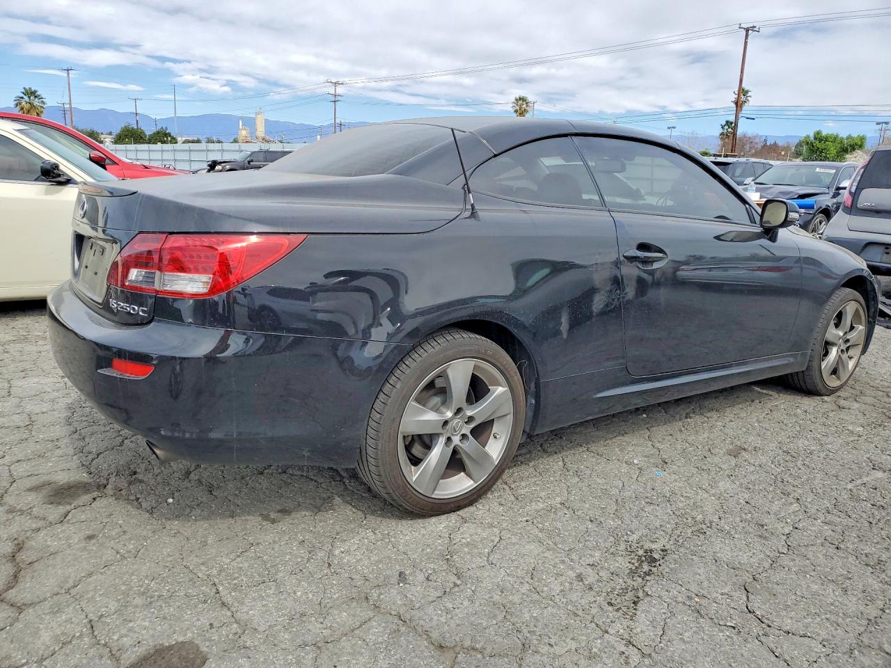 2011 Lexus Is 250c VIN JTHFF2C2XB2514820 photo 3