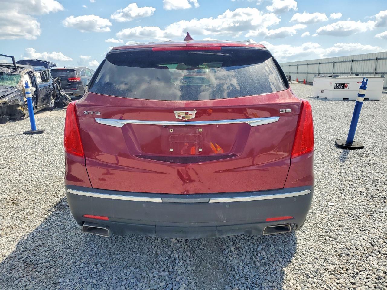 2018 Cadillac Xt5 VIN 1GYKNARS2JZ159422 photo 6