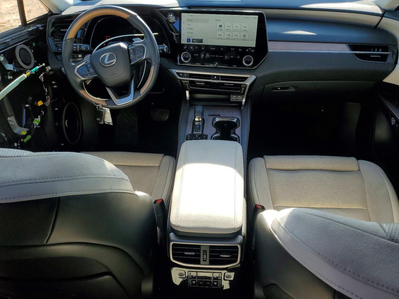2024 Lexus Rx350 VIN 2T2BAMCAXRC058634 photo 8