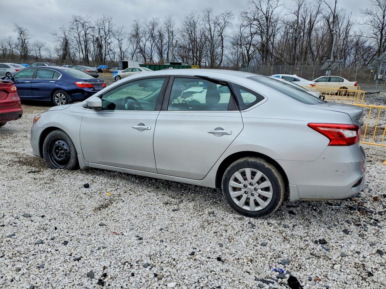 2017 NISS Sentra VIN 3N1AB7AP5HY204378 photo 2
