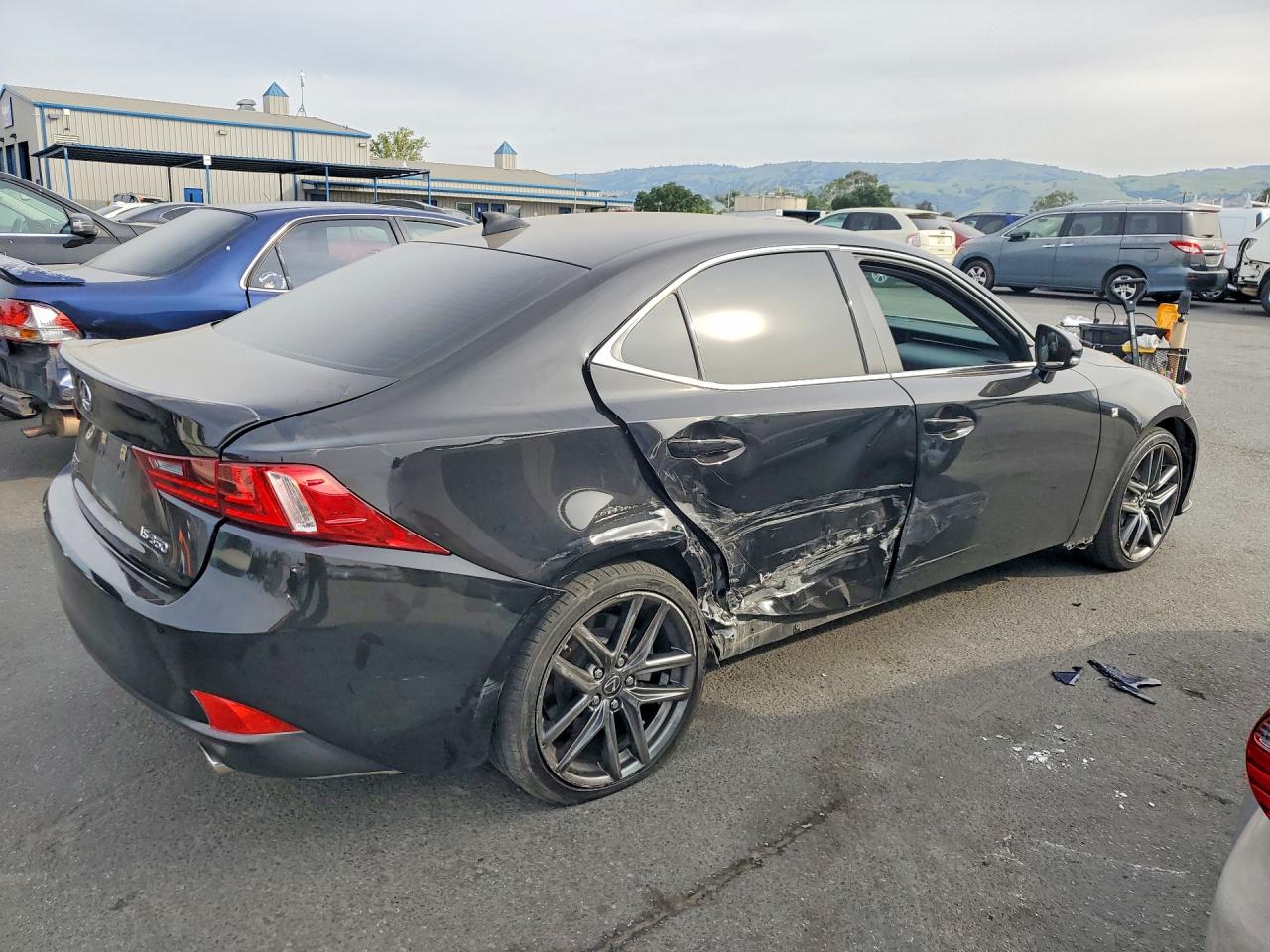 2016 Lexus Is VIN JTHBE1D25G5028481 photo 3