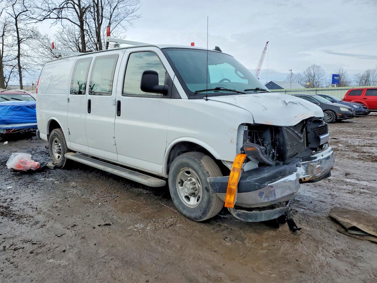 2023 Chevy Express 2 VIN 1GCWGAFP8P1141872 photo 4