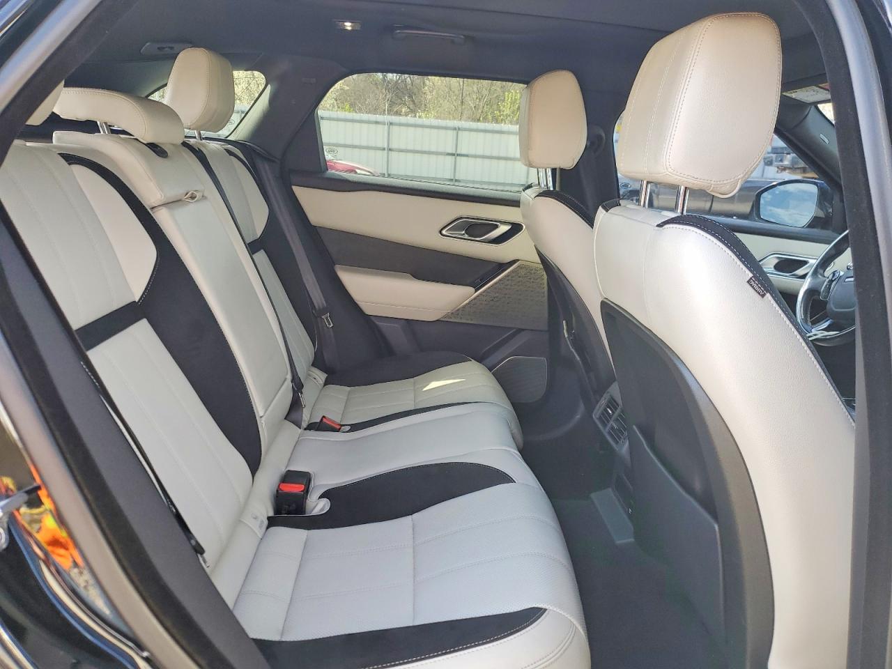 2019 Land Rangerover VIN SALYL2FV6KA211492 photo 11