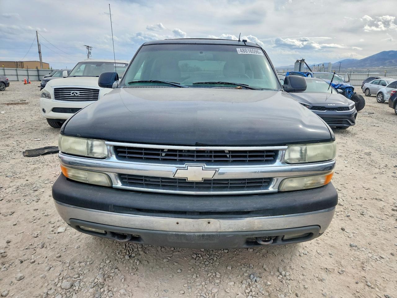 2002 Chevrolet Tahoe VIN 1GNEK13Z12J245037 photo 5
