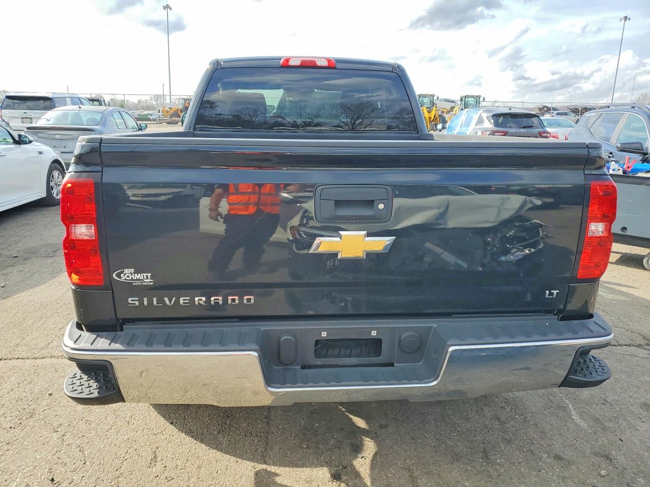 2018 Chev Silverado VIN 1GCVKREC8JZ169901 photo 6