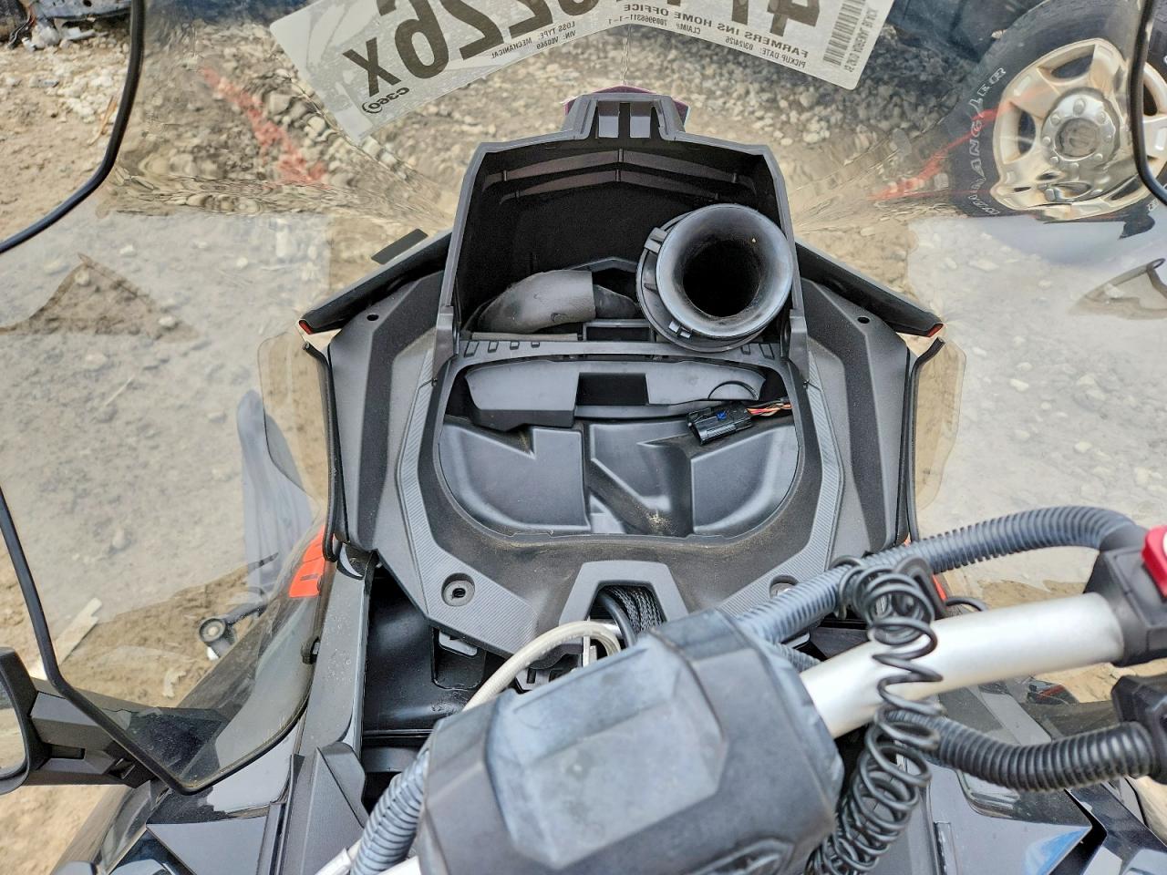 2015 SKID Adrenal VIN 2BPSMBFA2FV000869 photo 8