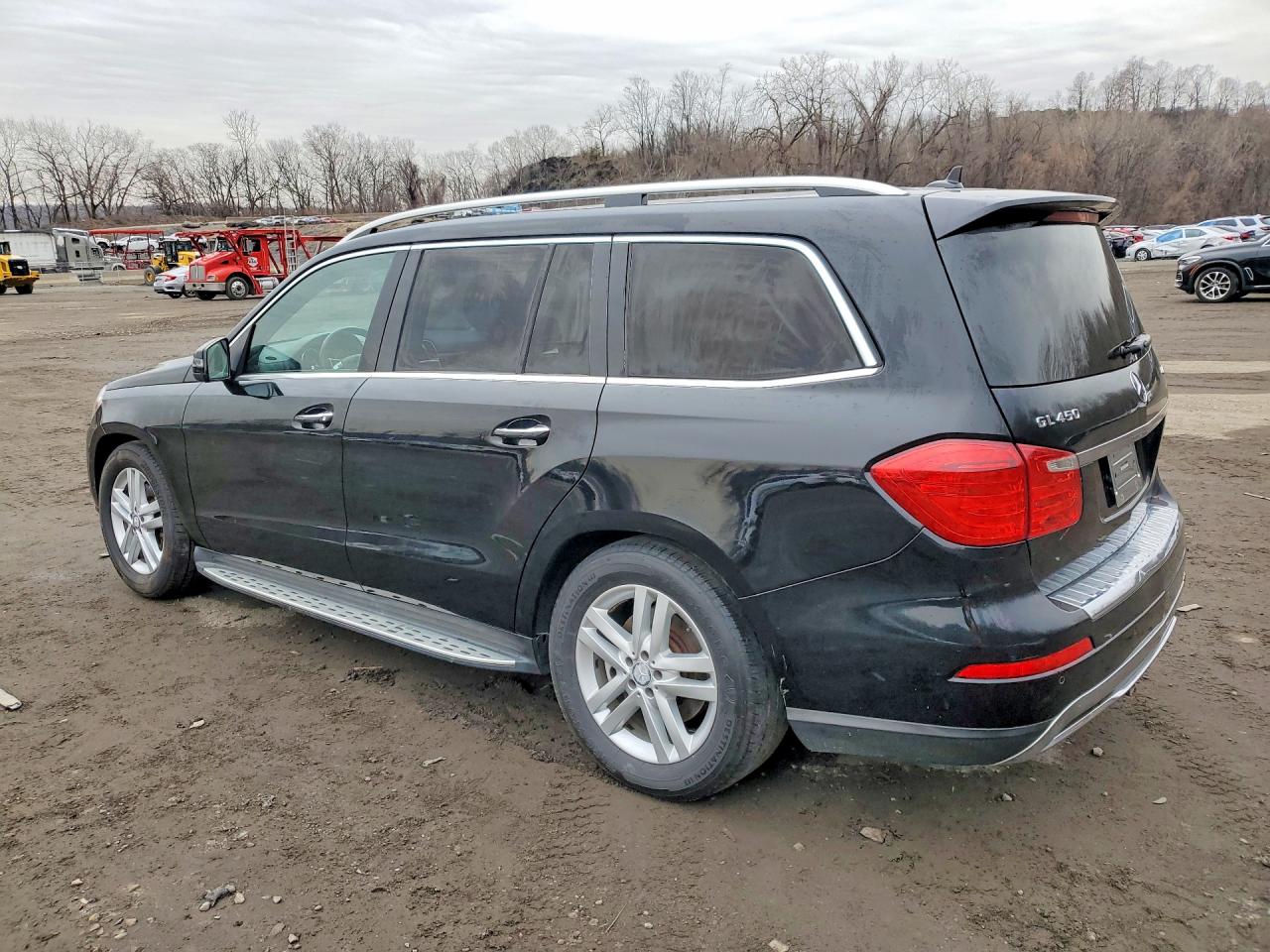 2015 Mercedes-Benz Gl-class VIN 4JGDF6EE1FA502585 photo 2