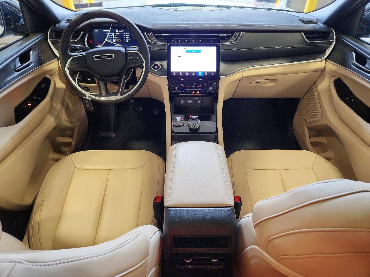 2025 JEEP Cherokee VIN 1C4RJHBG5SC315813 photo 8
