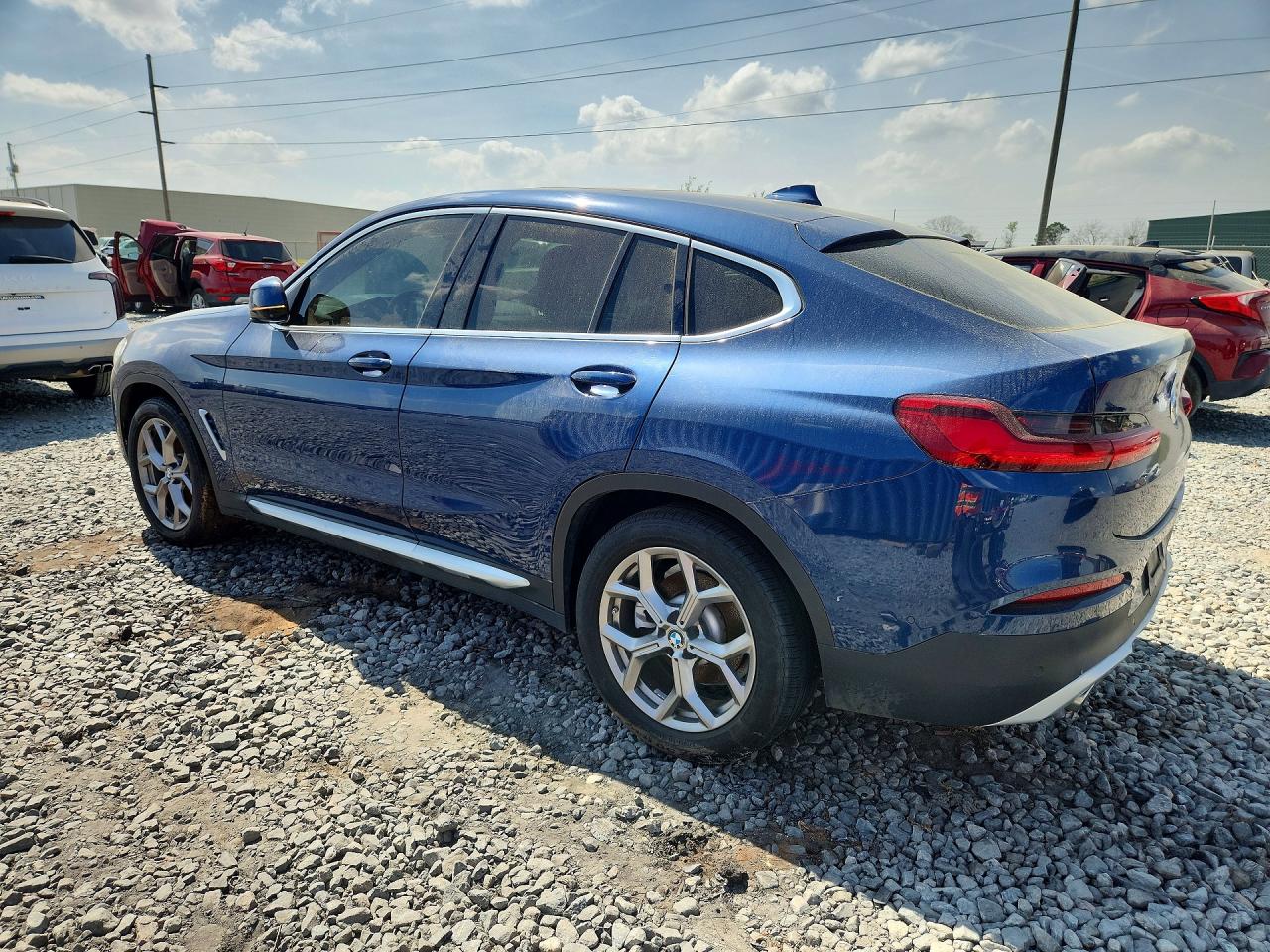 2020 BMW X4 VIN 5UX2V1C02L9B53802 photo 2