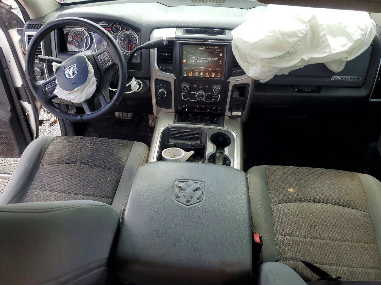 2017 Ram 2500 VIN 3C6UR5DJ6HG741050 photo 8
