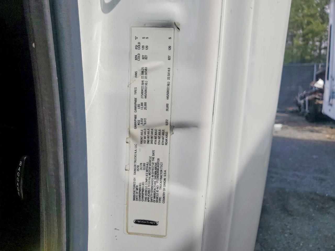 2019 FREIGHTLINER All other VIN 1FUJHHDR5KLKG0128 photo 10