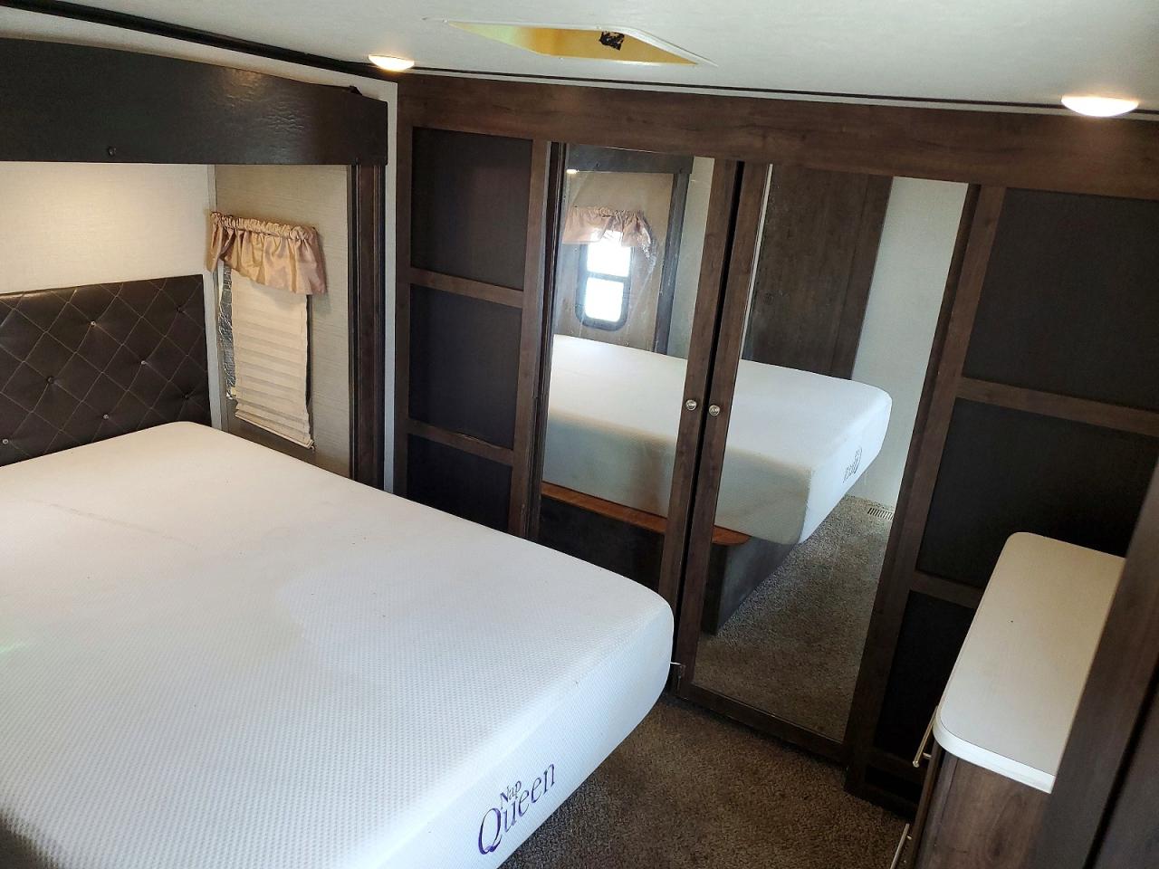 2018 KEYSTONE Trailer VIN 4YDF37525J9361447 photo 7