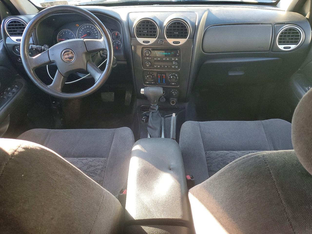 2006 GMC Envoy VIN 1GKET16S966171948 photo 8