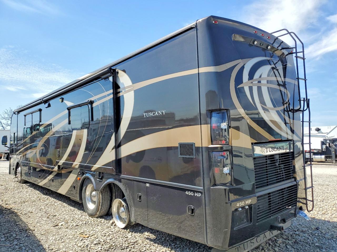 2014 FREIGHTLINER All other VIN 4UZFCHCY4ECFS2622 photo 3