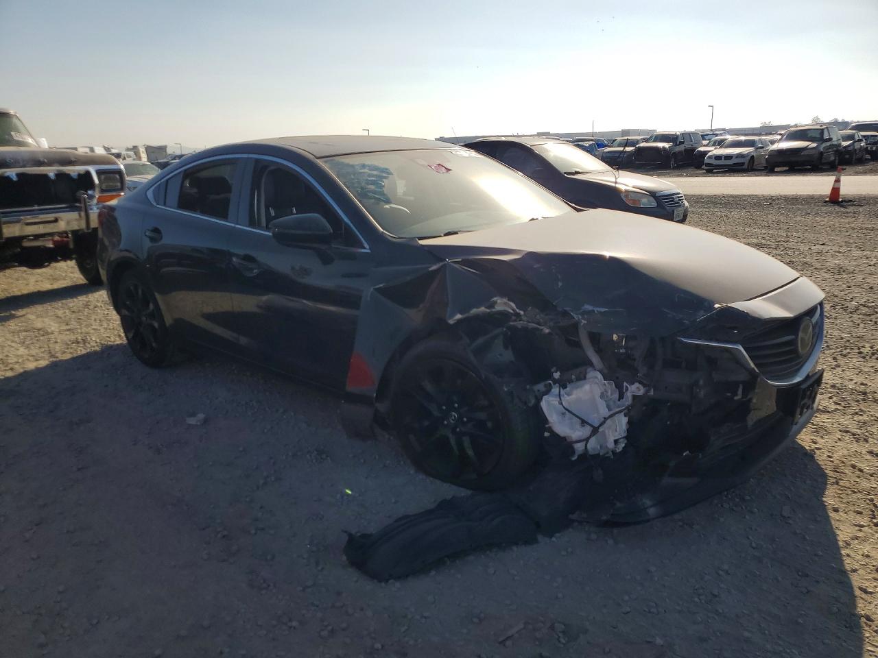 2014 Mazda 6 VIN JM1GJ1W60E1135381 photo 4